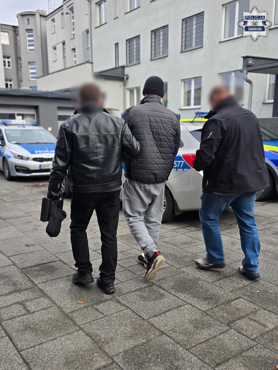 Zawiercie. Celowe potrącenie pieszych przy ulicy Nowowierzbowej. 15 listopada 2025.