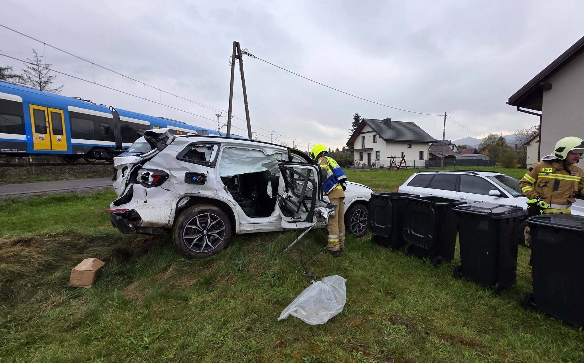 Zderzenie pociag Ciecina Zywiec 4