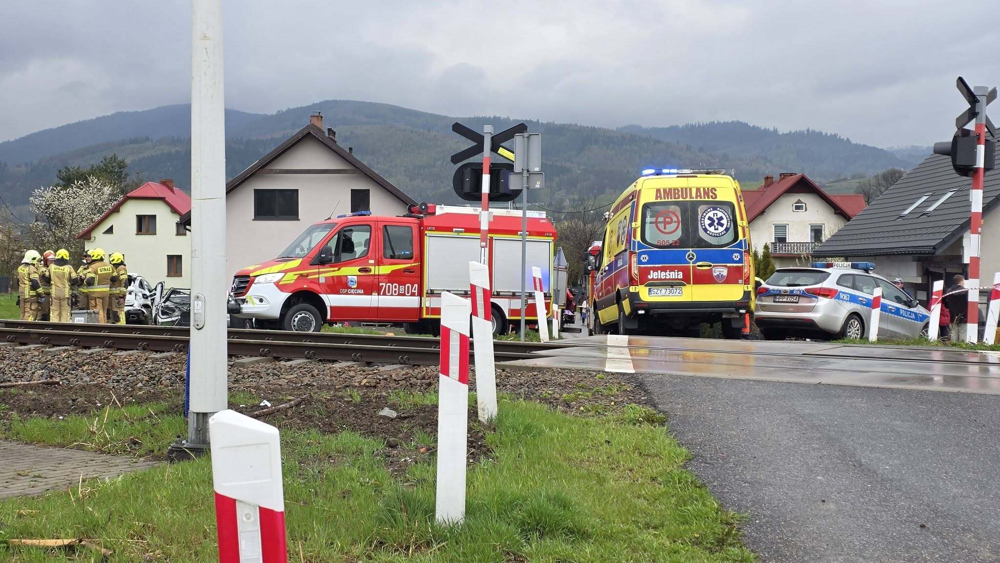 Zderzenie pociag Ciecina Zywiec 5