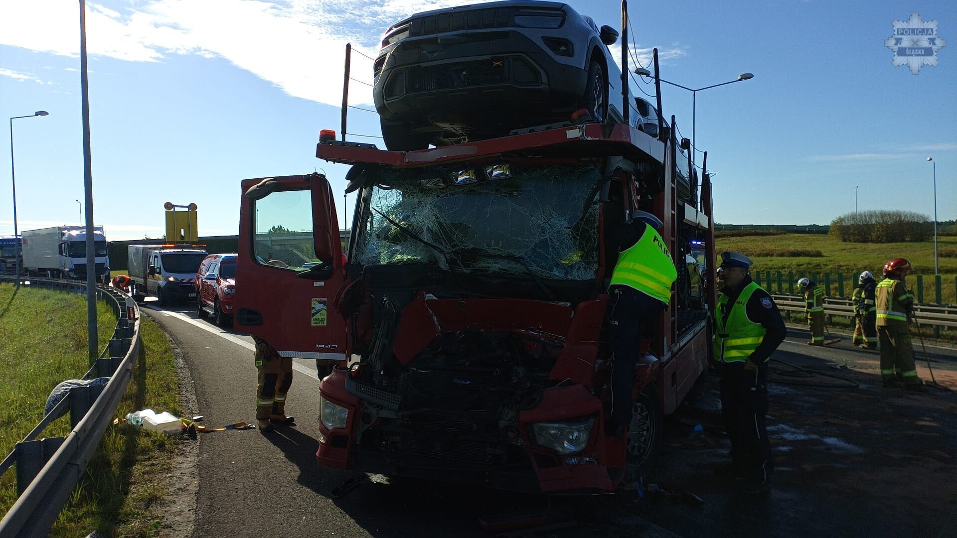 Zderzenie cieżarówek na A4