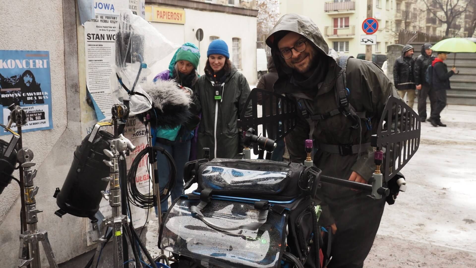 Zdjecie z planu filmu Zima pod znakiem wrony Chorzow 2024 scaled