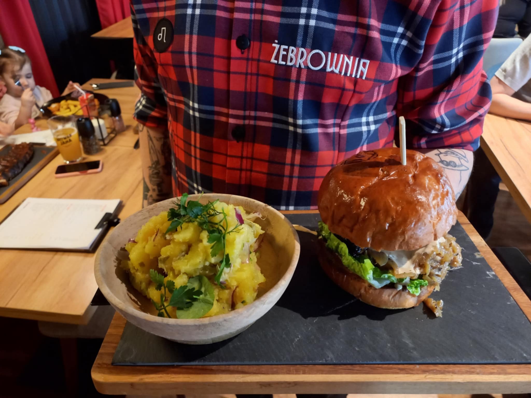 Restauracja Żebrownia, Katowice