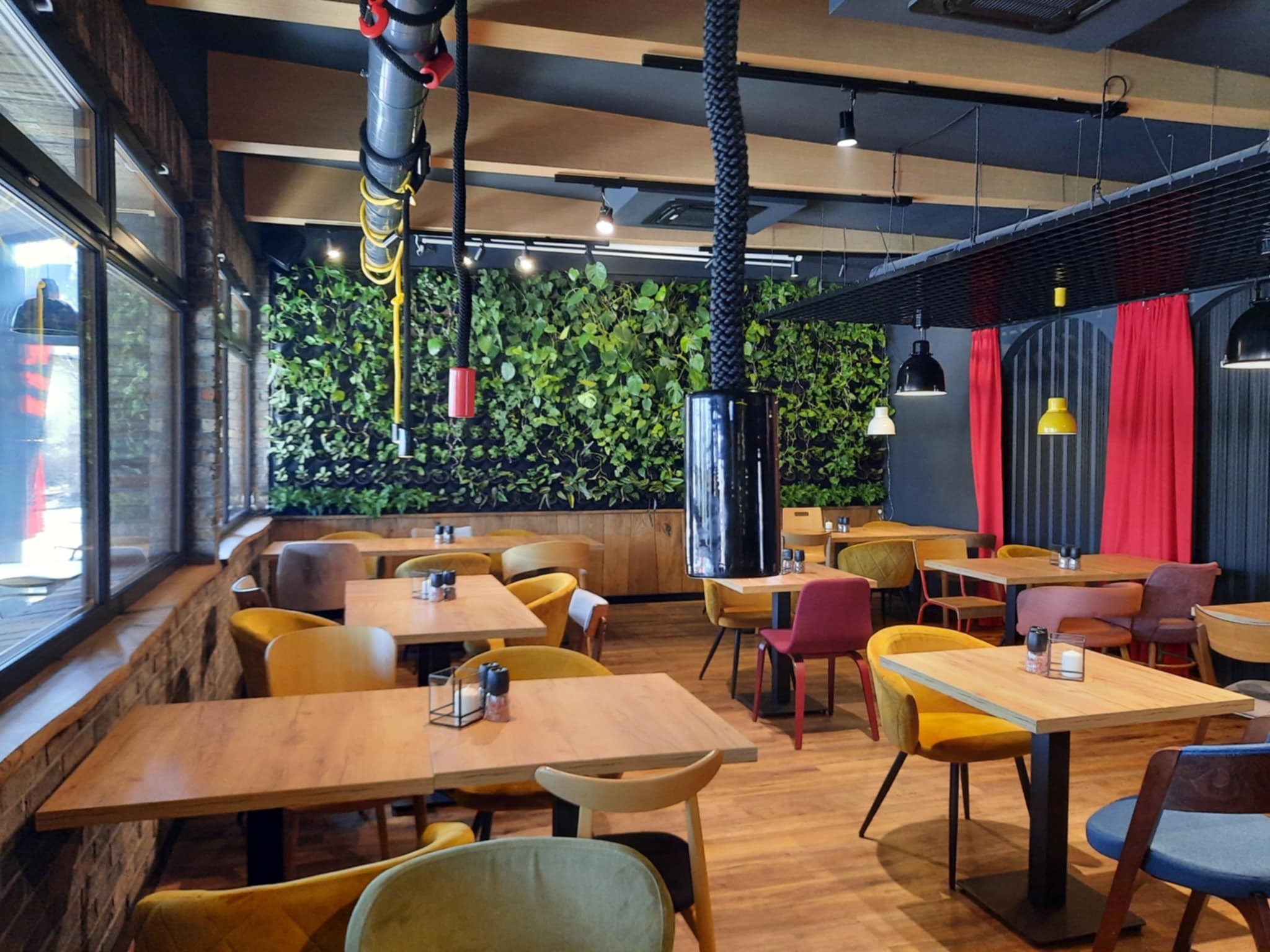 Restauracja Żebrownia, Katowice