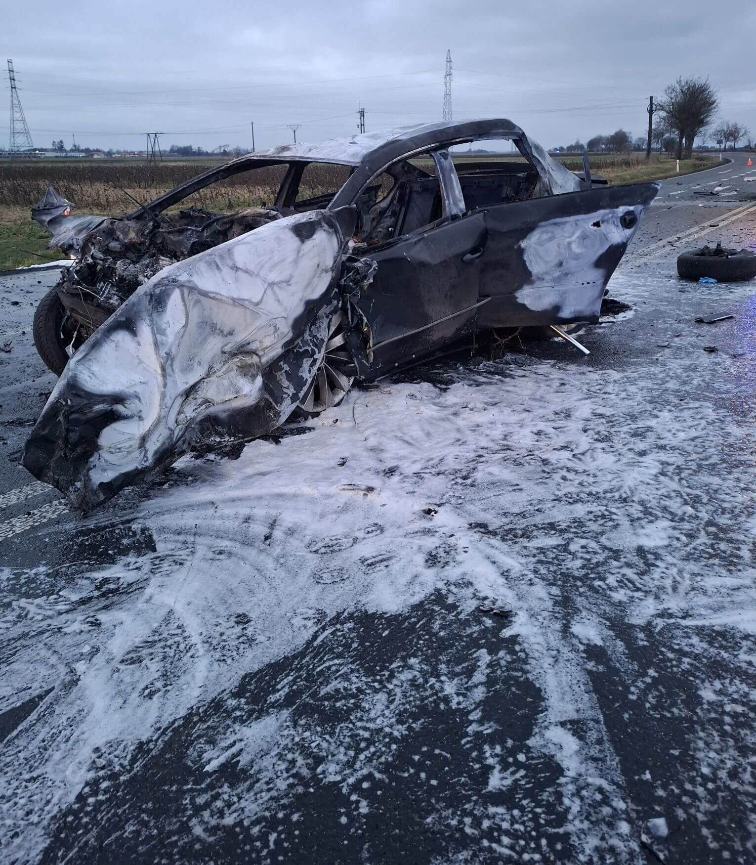 Zielęcice, gm. Skarbmierz, pow. Brzeg. Wypadek w wigilię – 6 ofiar śmiertelnych. 24 grudnia 2025.