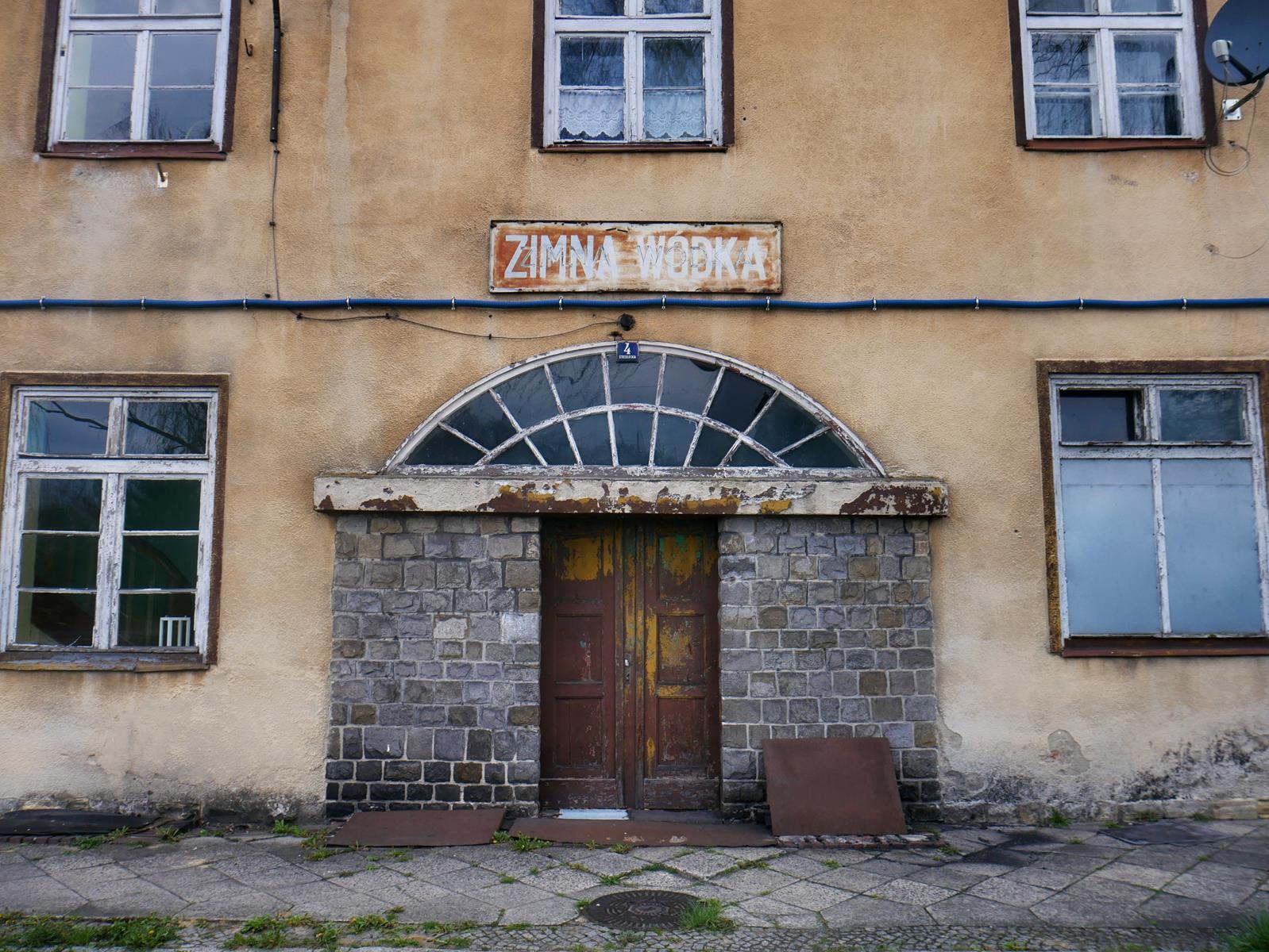 Zimna Wódka front