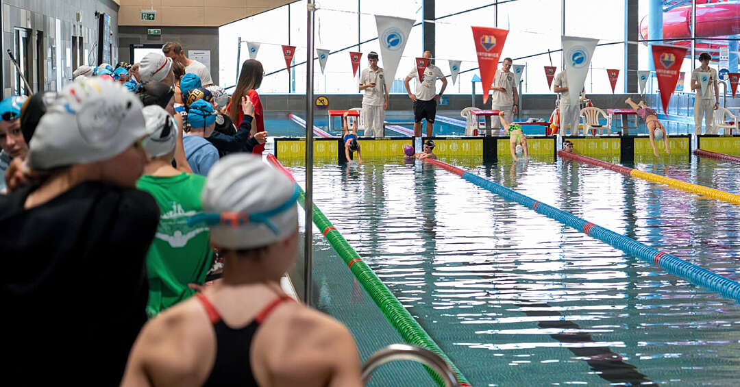 Katowice. Basen, strefa rekreacyjna i sala sportowa w Kostuchnie. Obiekt powstanie na terenie po dawnej kopalni „Boże Dary”