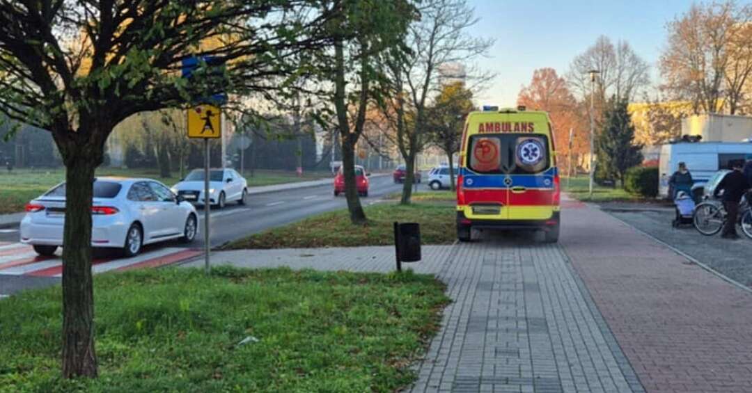 Potrącenie kobiety w Knurowie. Wypadek na ul. Jedności Narodowej