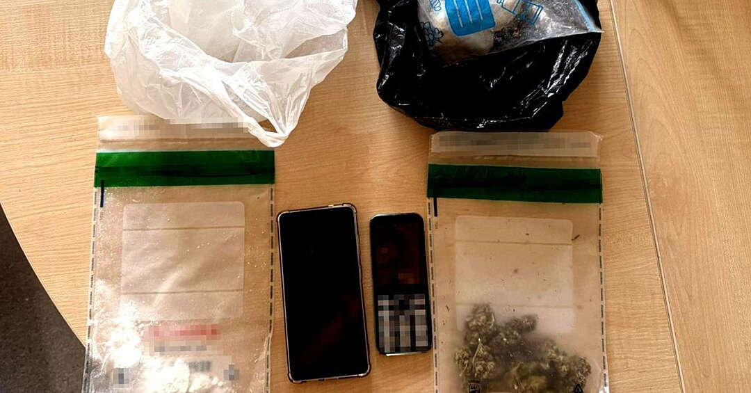 Działki na działkach. W jednym z ogródków znaleziono worek narkotyków