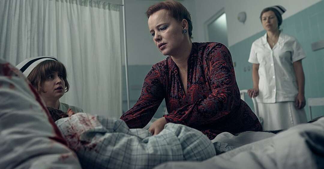 Joanna Kulig o "Ołowianych dzieciach": Dr Wadowska-Król musiała odnaleźć się w męskim świecie oraz walczyć o prawdę i zdrowie dzieci