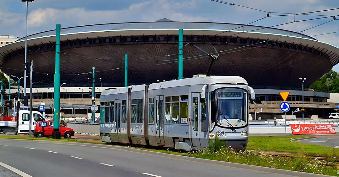 „Srebrna majówka” z Tramwajami Śląskimi. Karlik wraca na tory w jubileuszowej odsłonie