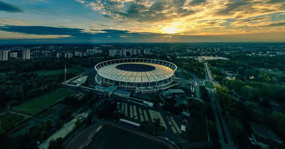 Metallica na Stadionie Śląskim. Dodatkowe tramwaje, darmowe przejazdy i utrudnienia. Jak dojechać na koncert?