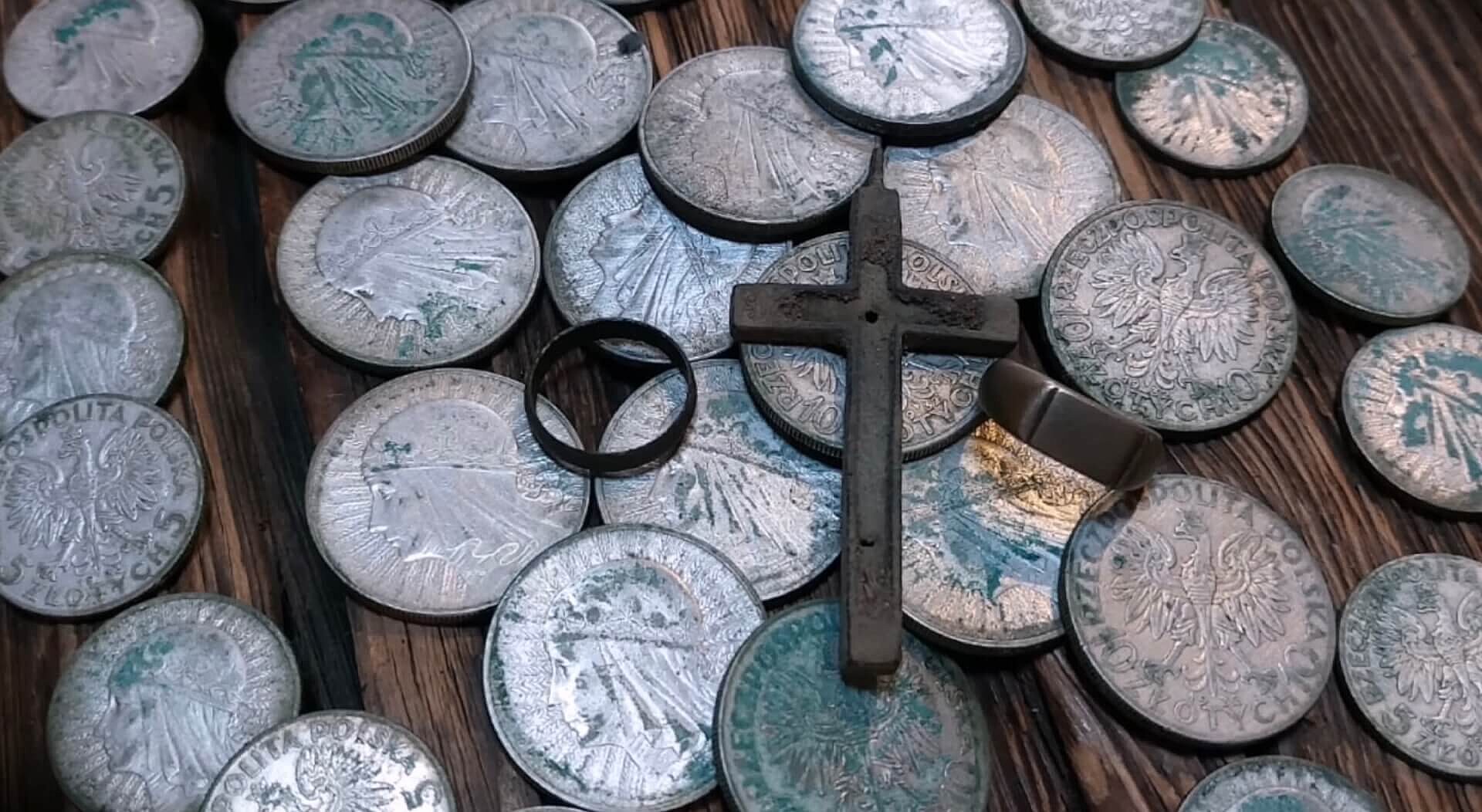 Odnaleziony skarb: 250 przedwojennych złotych Odnaleziony skarb: 250 przedwojennych złotych