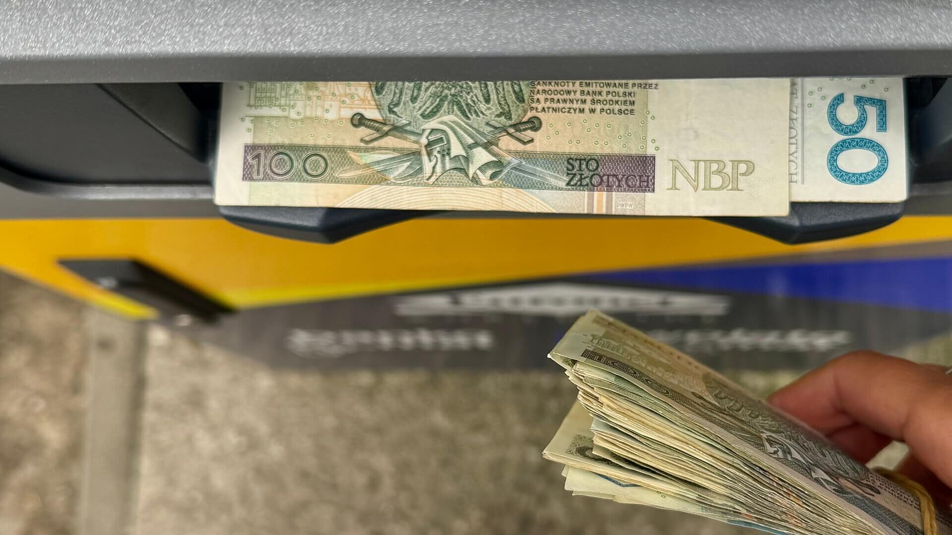 Luka płacowa w Polsce. Kobiety w dalszym ciągu zarabiają mniej Luka płacowa w Polsce. Kobiety w dalszym ciągu zarabiają mniej