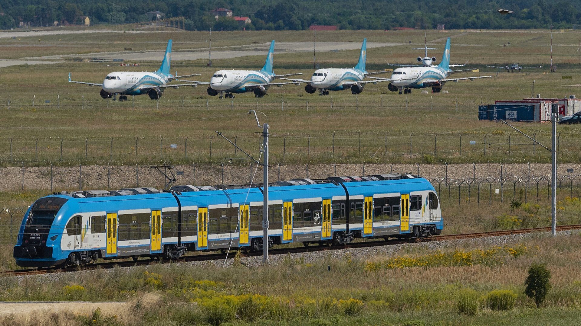 Pociag Kolei Slaskich Pyrzowice Pociag Kolei Slaskich Pyrzowice