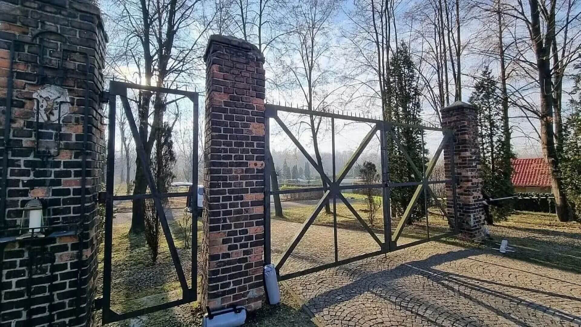 Oboz zgoda swietochlowice brama Oboz zgoda swietochlowice brama