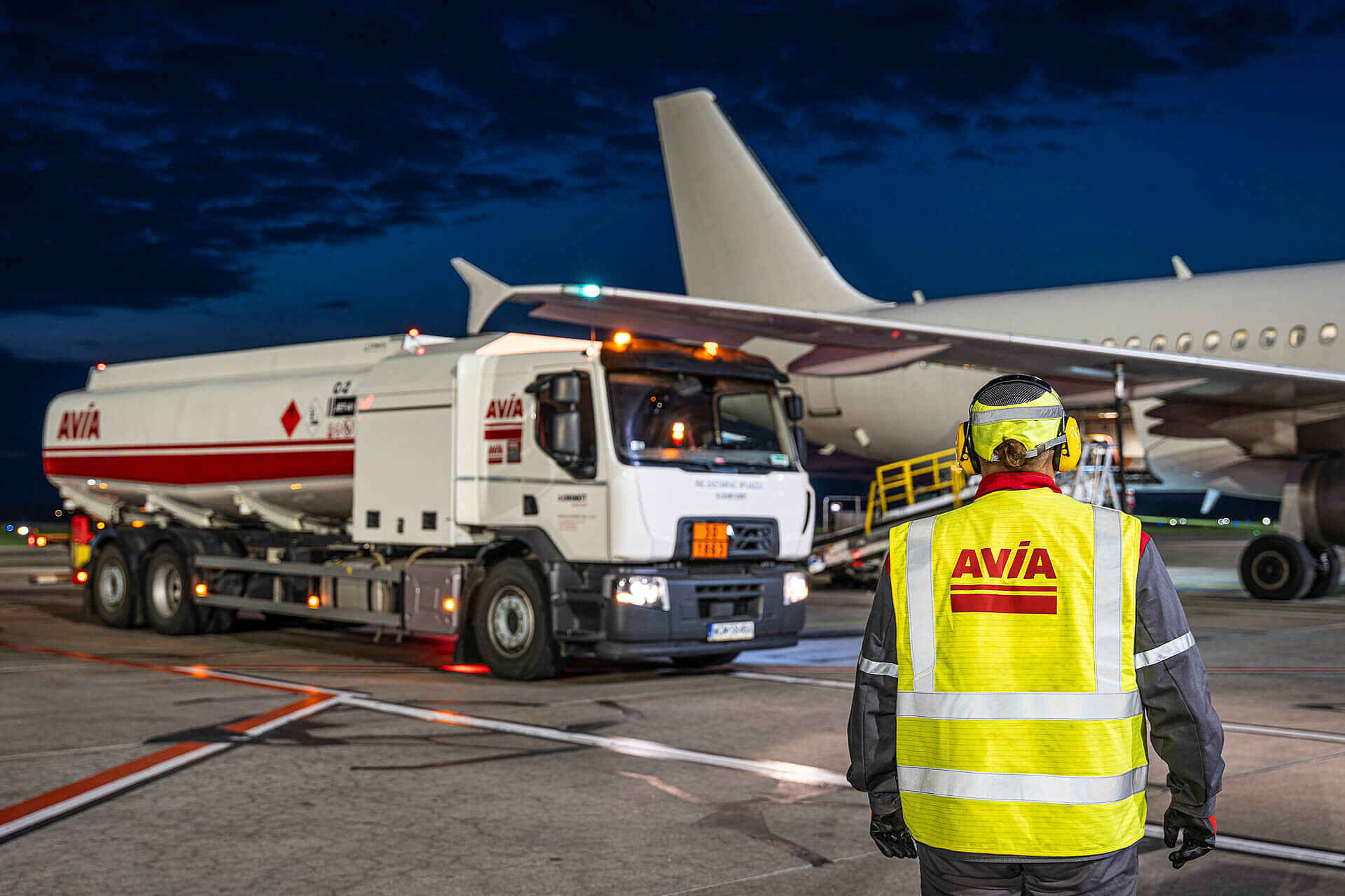 Unimot tankuje w Katowice Airport paliwo typu SAF Unimot tankuje w Katowice Airport paliwo typu SAF