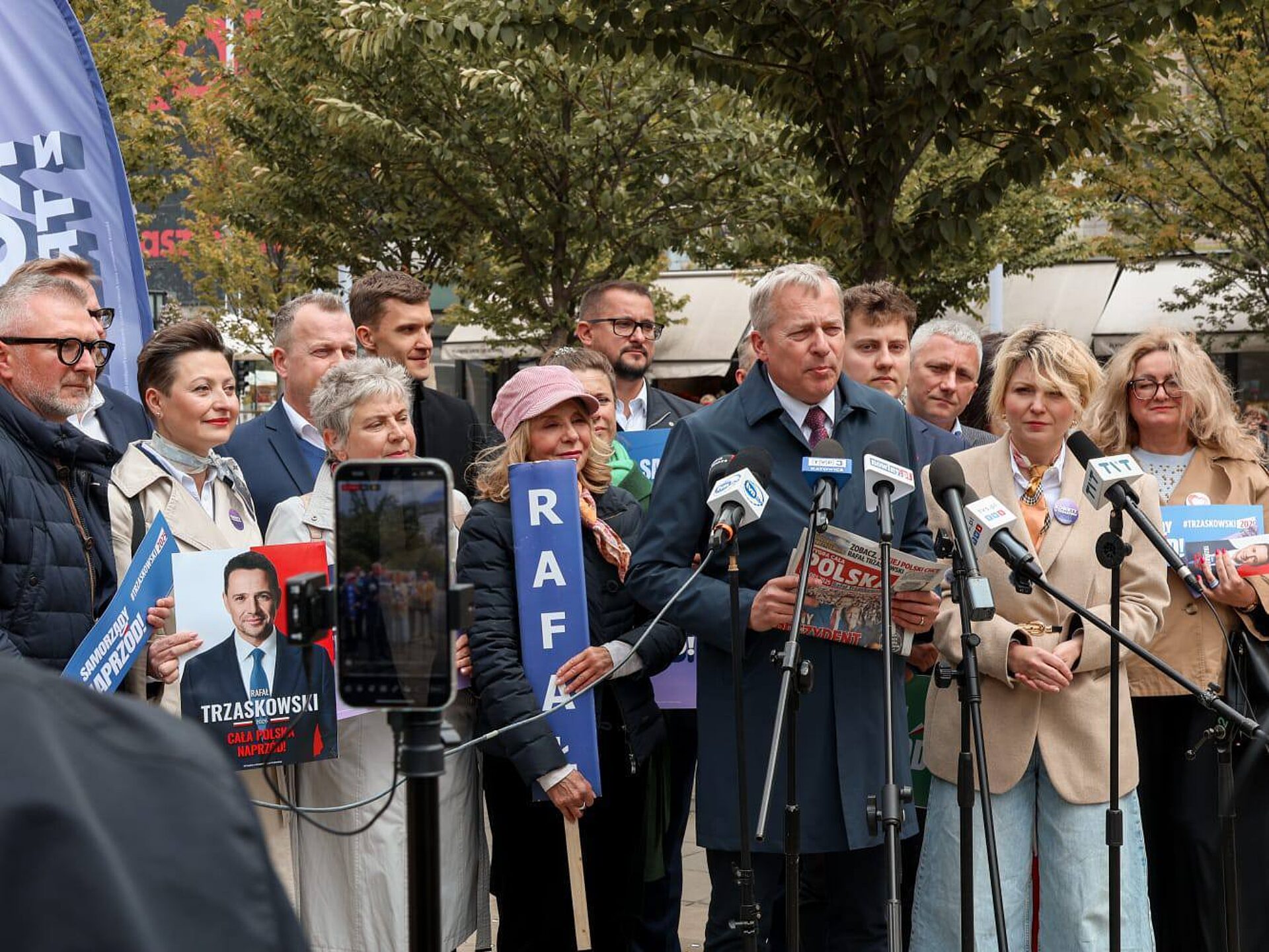 Drużyna Rafała zachęca do udziału w niedzielnych wyborach Drużyna Rafała zachęca do udziału w niedzielnych wyborach