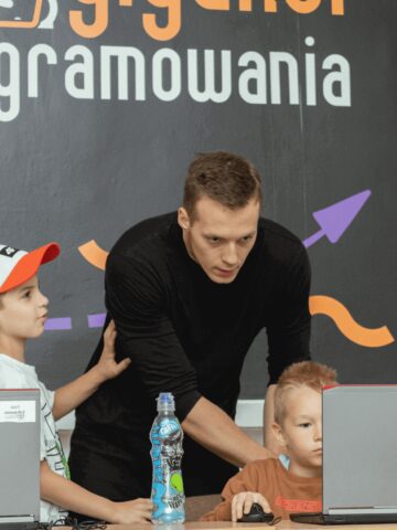 Czy warto jeszcze uczyć się programowania? Czy warto jeszcze uczyć się programowania?