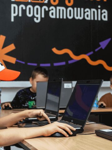 Czy warto jeszcze uczyć się programowania? Czy warto jeszcze uczyć się programowania?