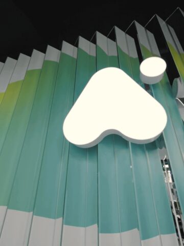 "Dziołchy ze Śląska" oprowadzają po biurze Ace of Space "Dziołchy ze Śląska" oprowadzają po biurze Ace of Space