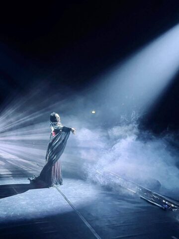 GREGORIAN to najpopularniejszy chór świata. Zdjęcie z koncertu w Zabrzu w 2022 r. GREGORIAN to najpopularniejszy chór świata. Zdjęcie z koncertu w Zabrzu w 2022 r.