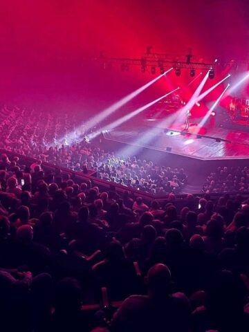 GREGORIAN to najpopularniejszy chór świata. Zdjęcie z koncertu w Zabrzu w 2022 r. GREGORIAN to najpopularniejszy chór świata. Zdjęcie z koncertu w Zabrzu w 2022 r.