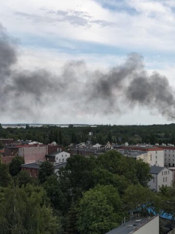Pożar hali w Siemianowicach Śląskich Pożar hali w Siemianowicach Śląskich