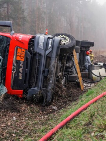 Wypadek na DW 908, Piasek Wypadek na DW 908, Piasek