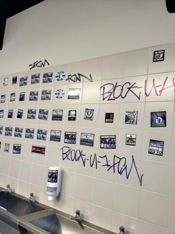 Zdewastowany stadion w Opolu Zdewastowany stadion w Opolu