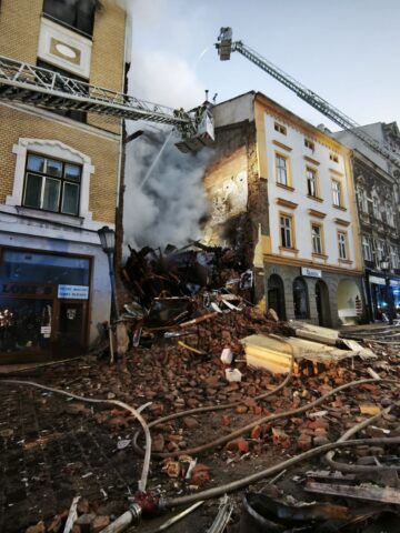Cieszyn, wybuch i pożar w kamienicy Cieszyn, wybuch i pożar w kamienicy