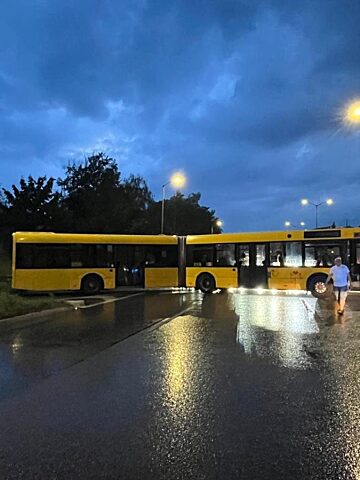 DTŚ Chorzów, autobus blokował ruch DTŚ Chorzów, autobus blokował ruch