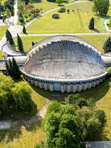 Hala kapelusz park slaski 17 Hala kapelusz park slaski 17