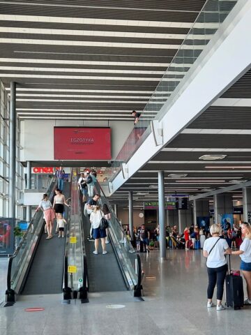 Lotnisko pyrzowice katowice airport Lotnisko pyrzowice katowice airport