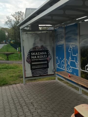 Zniszczone wiaty w Palowicach Zniszczone wiaty w Palowicach