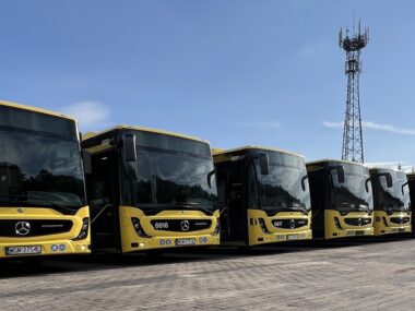 ZTM wprowadza na drogi 40 nowych autobusów Nowe autobusy ztm 66