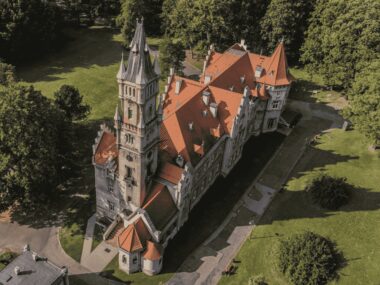 Cukier w kieszeniach - międzypokoleniowa wystawa Poli i Loli Cukier w kieszeniach