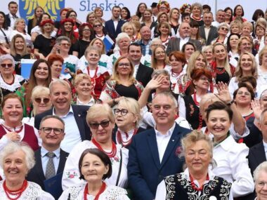 Wsparcie dla kół gospodyń wiejskich z woj. śląskiego Wsparcie dla kół gospodyń wiejskich z woj. śląskiego