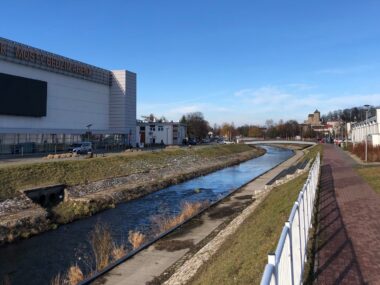 Rowerem wzdłuż Czarnej Przemszy – „królowej rzek” Zagłębia Będzin. Bulwary nad Czarną Przemszą. 27 stycznia 2025.