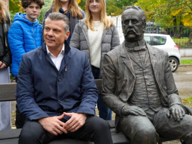 Odsłonięcie ławeczki Georga Brüninga Odsłonięcie ławeczki Georga Brüninga