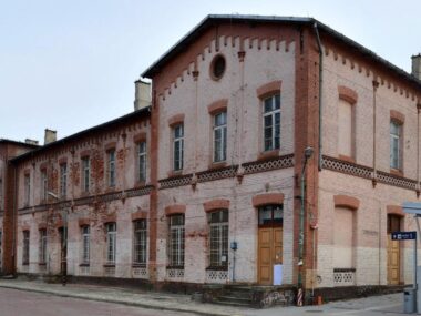 Dąbrowa Górnicza-Ząbkowice. Dworzec kolejowy. 19 lutego 2019 Dąbrowa Górnicza-Ząbkowice. Dworzec kolejowy. 19 lutego 2019