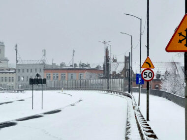 Będzie nowa ekspertyza stanu estakady w Chorzowie Zaśnieżona estakada w Chorzowie 25 listopada 2025