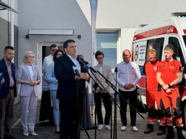 Nowa stacja pogotowia w Zabrzu Nowa stacja pogotowia w Zabrzu