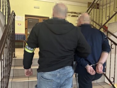 Pobicie przez pseudokibiców GKS Katowice. Ofiara kaleką Jaworzno. Zatrzymanie za chuligańskie pobicie nad Sosiną. 1 października 2025.