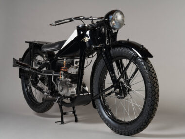 Motocykl MOJ 130 model 1938 Motocykl MOJ 130 model 1938