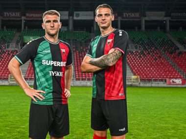 Team GKS Tychy 2024/2025. Klub pokazał nową drużynę i stroje Nowe koszulki GKS Tychy na sezon 2024 2025
