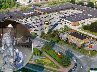 Pomnik hutnika stanie przed parkiem handlowym OTO Park Siemianowice Śląskie
