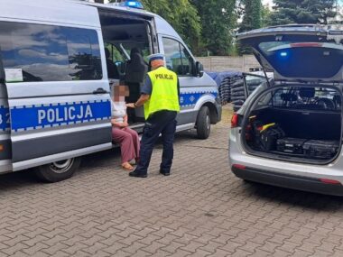 Zbrosławice. Pijana kobieta walnęła autem w radiowóz Pijana kierowała samochodem, Zbrosławice
