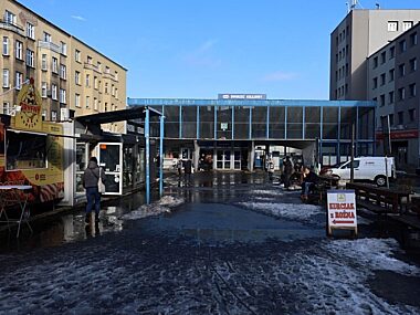Katowice chcą przejąć plac Oddziałów Młodzieży Powstańczej Plac Oddziałów Młodzieży Powstańczej, Katowice