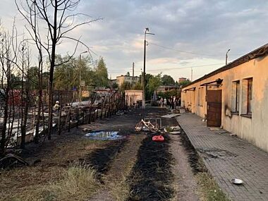 Pożar na złomowisku w Żorach spowodował 34-letni mężczyzna Pożar składowiska, Żory