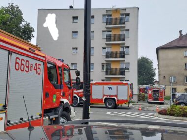 Paliło się w centrum Radlina! Pożar w bloku na ul. Wieczorka Pożar w Radlinie